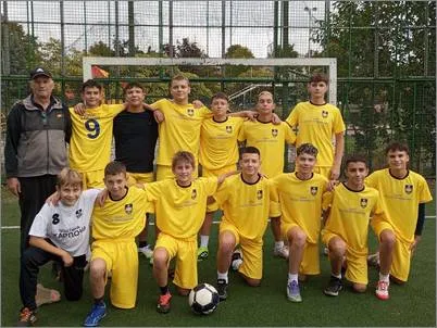 esenski shampioni vo fudbal 08 10 2025